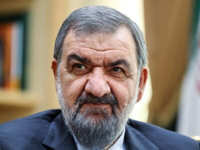 محسن رضایی: اقتصاد ایران با دستور‌های اخیر رهبری ۲۰ سال جلو می‌افتد