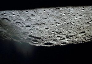 نگاه ماه‌نورد چین به عمق ۳۰۰ متری نیمه تاریک ماه