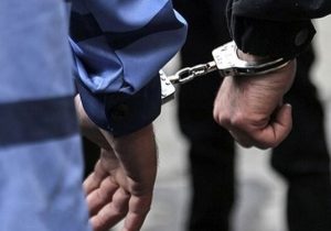سارق مسلح ۲۷۴ هزار دلار و یک و نیم کیلو طلا در تبریز دستگیر شد