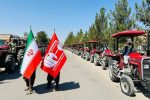 رژه تراکتورهای تولیدی تراکتورسازی ایران در خیابان‌های هرات افغانستان
