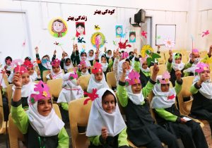 برگزاری آیین‌های هفته ملی کودک با شعار کودکی بهتر، زندگی بهتر در استان آذربایجان‌شرقی
