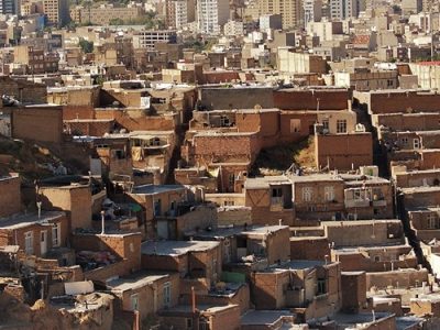 راه حل استاندار برای مشکل  سکونتگاه‌های غیررسمی تبریز