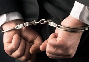 بازداشت ۱۱ مسؤول در هرمزگان به اتهام همکاری با قاچاقیچان سوخت