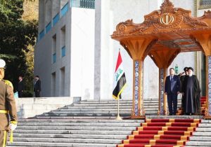 استقبال رسمی  رئیسی از نخست وزیر عراق