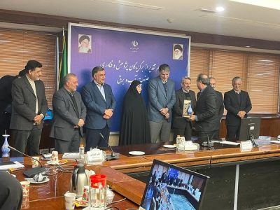 تقدیر از شرکت آب و فاضلاب آذربایجان شرقی طی برگزاری مراسمی با حضور معاون وزیر نیرو