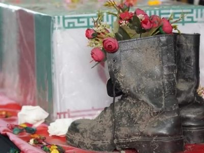 انتقاد از نحوه فضاسازی و بنرهای کنگره ۱۰ هزارشهید آذربایجان!