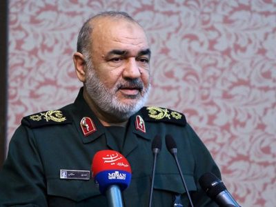 سرلشکر سلامی: پدیده‌های شگفت‌انگیز پیشرفت ما همه مربوط به زمان تحریم است