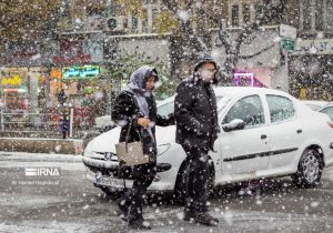 کاهش محسوس دما و آغاز بارش برف در برخی شهرهای آذربایجان‌شرقی