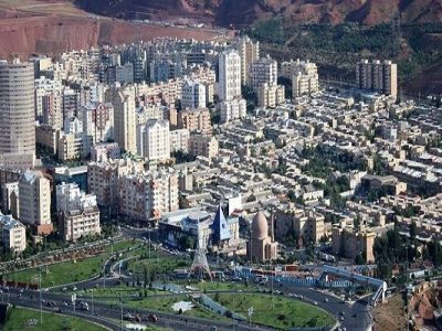چند درصد از عوارض نوسازی به عنوان پاداش خوش حسابی و جریمه تاخیر محاسبه می‌شود؟