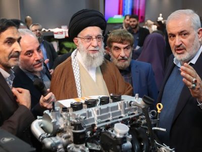 بازدید رهبر انقلاب از نمایشگاه توانمندی‌های تولید ایرانی