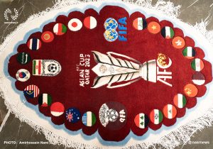 تصاویر | رونمایی از تابلو فرش جام ملت های آسیا در تبریز