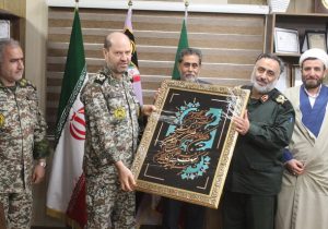 ارتشیان غیرتمند در کنار سپاهیان جان برکف در جهت راهبردهای دفاعی ایران اسلامی گام برمی‌دارند