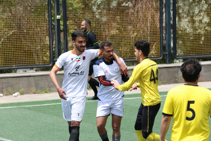 برگزاری مسابقات مینی فوتبال جام وعده صادق در دانشگاه تبریز