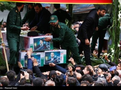 فیلم|وداع شکوهمند مردم تبریز با شهدای خدمت
