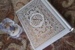 انگشتر استاندار شهید به یک دانش‌آموز، رسید 