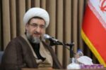 برای تماشای دیدار تراکتور به ورزشگاه می‌روم