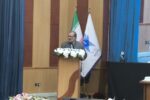 کسی که موجب فرار مغزها می‌شود یک خائن است