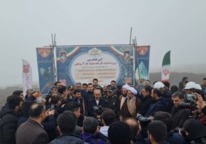 با همت جوانان‌مان هر روز بهتر از قبل در حوزه اقتصادی پیشرفت می‌کنیم