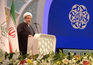 امام جمعه تبریز: اتکا به قران کریم ضرورت تربیت کودکان و نوجوانان است
