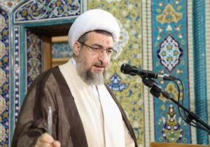 امام جمعه تبریز: مسأله کاهش و پیری جمعیت باید جدی گرفته شود