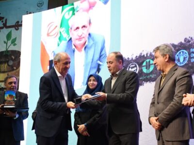 وزیر جهاد کشاورزی: توسعه پایدار بدون توجه به منابع خاک دست یافتنی نیست
