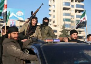 عضو مجلس خبرگان: ارتش سوریه تحت تاثیر جنگ روانی قرار گرفت