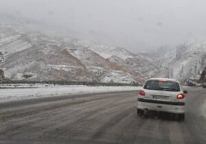 یخبندان، بخشی از آزاد راه تبریز – زنجان را مسدود کرد