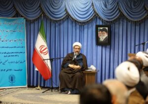 امام جمعه تبریز: سرمایه گذاری بر روی دانش آموزان موجب تثبیت نظام و تمدن اسلامی است