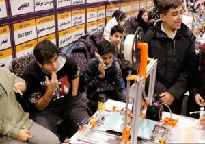 دانش‌آموزان برتر جشنواره نوآوری و فناوری آذربایجان‌شرقی تجلیل شدند