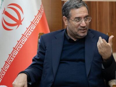 با مدیران بی عرضه نمی توانم کار کنم!