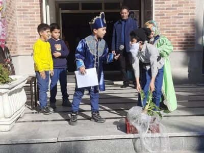 زنگ خاک در دبستان «فرخ معین» مراغه به صدا درآمد