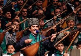 نوای وحدت ایران با ساز هنرمندان عاشیقی در تبریز به صدا درآمد