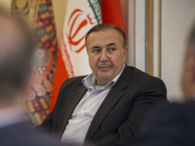 دهک‌بندی یارانه‌ها ایراد دارد/ دولت قبل از حذف و افزایش یارانه‌ها دهک‌ها را اصلاح کند