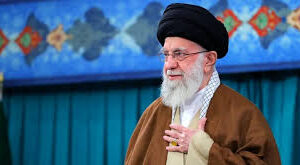 جمعی از مردم تبریز تا ساعتی دیگر با رهبر انقلاب دیدار می‌کنند