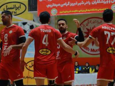 رنگ باختن لیگ برتری شدن بسکتبال تا صعود تیم والیبال مقاومت شهرداری تبریز