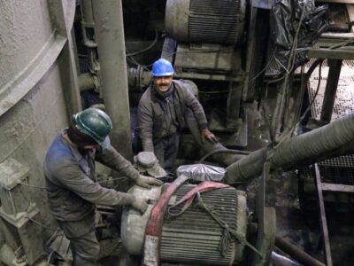 🔶گزارش تصویری | اورهال کارخانجات تغلیظ مجتمع مس سونگون   🔸اورهال سالانه کارخانجات تغلیظ مجتمع مس سونگون ورزقان با هدف افزایش بهره‌وری، بهبود عملکرد تجهیزات و استمرار تولید پایدار با تلاش بی‌وقفه متخصصان در حال انجام است.