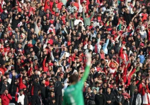 بازی‌های تراکتور – پرسپولیس تا ۲ سال بدون تماشاگر شد