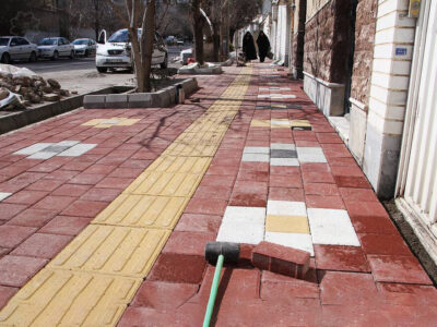 کف‌سازی ۲۴۰۰ مترمربعی ضلع جنوبی خیابان ۲۰ متری سوم منظریه