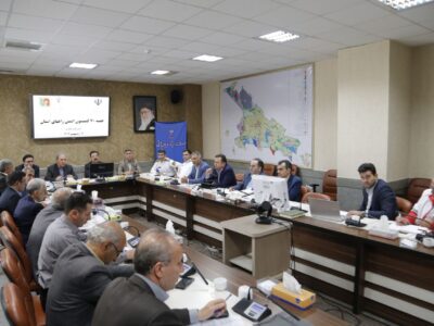 تقدیر از دست‌اندرکاران ارتقای ایمنی حمل‌ونقل جاده‌ای استان در جلسه کمیسیون ایمنی راه‌های آذربایجان شرقی به مناسبت ۷ اردیبهشت