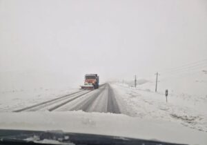 رانندگان برای تردد در محورهای کوهستانی آذربایجان‌شرقی زنجیرچرخ داشته باشند