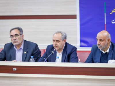 سیاست ما در قبال شهرستان ها پیگیری مسایل بر مبنای خرد جمعی است/ به دنبال احیای جایگاه تاریخی مرند هستیم