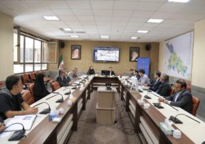 تشکیل کارگروه ویژه سرویس مدارس و برنامه‌ریزی برای نوسازی ناوگان حمل و نقل دانش‌آموزی در آذربایجان شرقی
