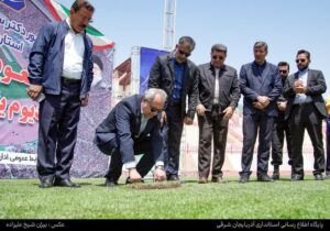 پاسخ به یک مطالبه بر زمین مانده؛ آغاز طرح تعویض چمن میدان فوتبال ورزشگاه یادگار امام