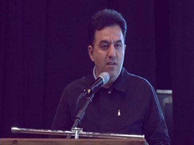 تلاش کارگران باعث زیباییهای شهری است