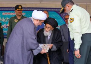 امام جمعه تبریز: قدرت و صلابت نیروهای مسلح چشم طمع دشمنان را کور کرده است