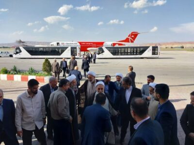 حجت الاسلام والمسلمین ناطق نوری، مشاور رهبر معظم انقلاب اسلامی شامگاه روز چهارشنبه با استقبال مرتضی محمدزاده، معاون سیاسی اجتماعی استاندار آذربایجان شرقی وارد تبریز شد.