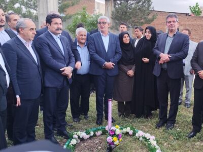 آیین کلنگ زنی پروژه نگارخانه و مجموعه فرهنگی و هنری مراغه
