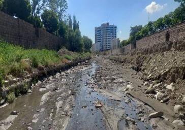 نماکاری سنتی پاساژ امیرنو ، همگون با بافت تاریخی بازار