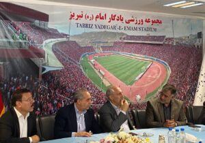 رئیس سازمان برنامه و بودجه: دولت از نماینده فوتبال ایران در آسیا حمایت می‌کند