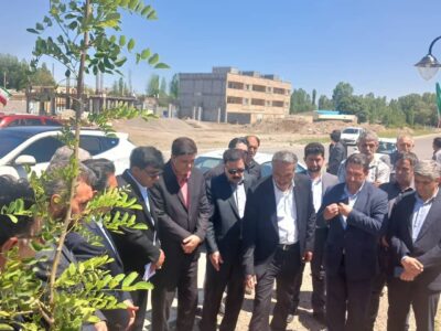 کلنگ‌ احداث پل ارتباطی شهر هشترود با اعتباری بالغ بر ۲۰۰ میلیارد ریال به زمین زده شد.